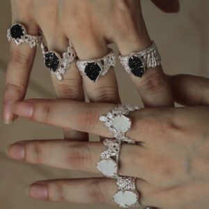 Klir silver white sugar and black sugar rings for marriage gifts packing