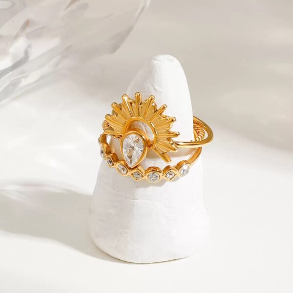 Klir office wearing zircon rings sets ins luxe jewelry - Image 2