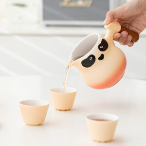 Creative and cute panda shaped coffee cup set